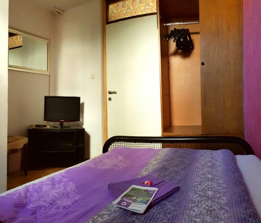 Hostel Pansion Lion SJJ Exteriör bild